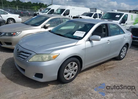2011 Toyota Camry Le from USA, damaged, VIN 4T1BF3EKXBU141832